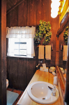 Cabin 1 Bathroom Bear Creek Motel & Cabins
